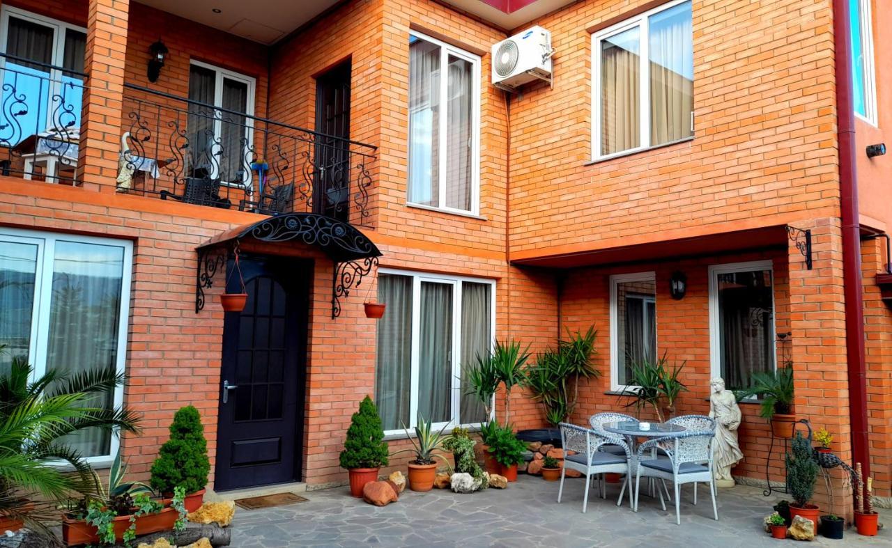 Green Garden Tbilisi Eksteriør billede